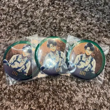 제일복권 진격의 거인 G상 캔뱃지 리바이 3개