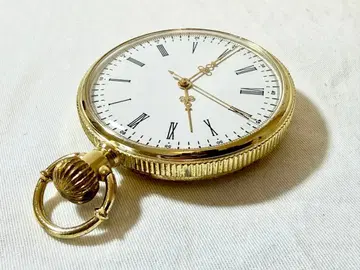 골드 컬러 회중시계 로마 숫자 쿼츠 구동