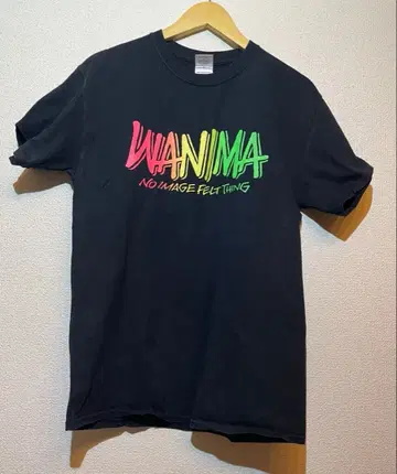 WANIMA의 Pizza of Death Records 로고 T셔츠
