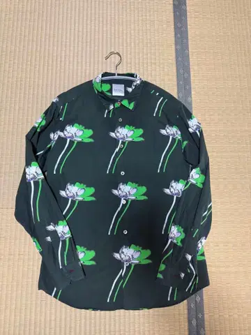 Paul Smith 꽃무늬 셔츠 한 송이