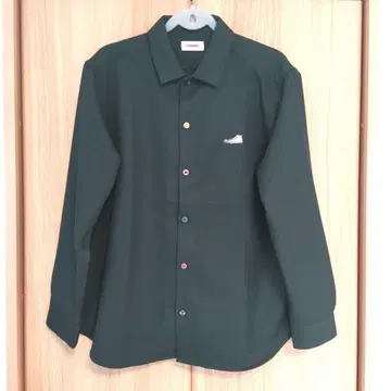 CONVERSE 자수 다크 그린 긴팔 셔츠 멀티 컬러 버튼
