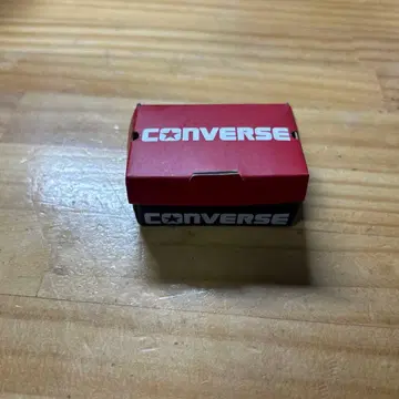 CONVERSE 미니어처 스니커즈 오렌지