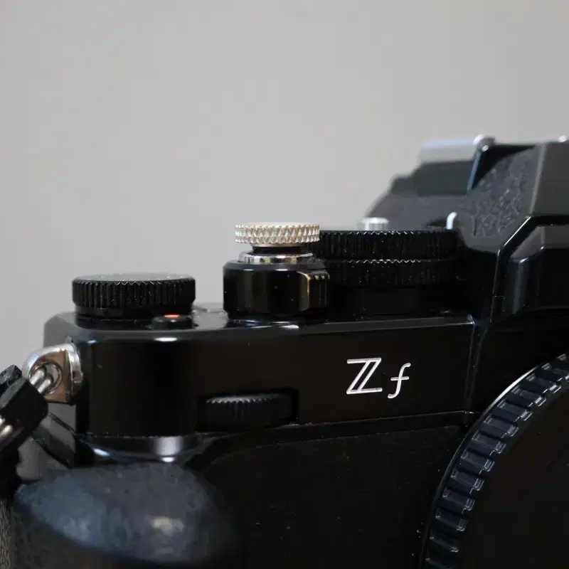 니콘 Zf 블랙 바디