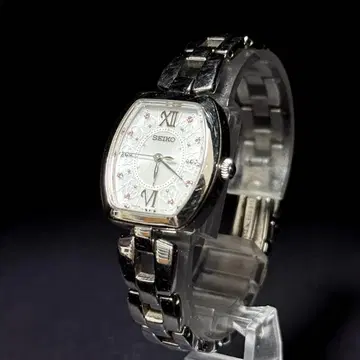 세이코 SEIKO 여성용 손목시계 전파 솔라 화이트 다이얼 s2024