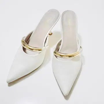 Aimeine 23.5cm 골드 모티브 포인트 뮬 에메인 화이트