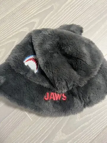 JAWS 샤크 디자인 모자 그레이