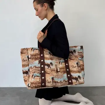 chemicalsports Horse big bag 케미컬스포츠 | 브랜드 중고거래 플랫폼 chemicalsports Horse big bag 케미컬스포츠 | 브랜드 중고거래 플랫폼