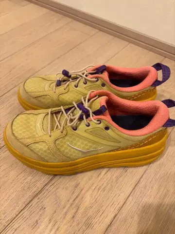 [ 새상품급 ] HOKA BONDI B3 LS 26cm