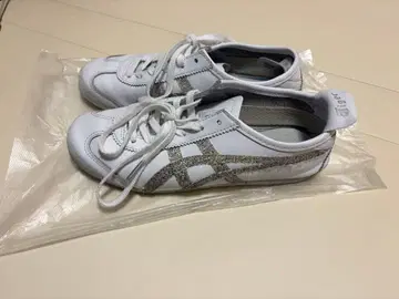 오니츠카타이거 멕시코66 SD 화이트 x 실버 글리터