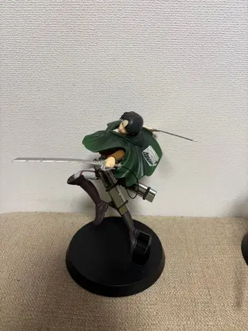 진격의 거인 리바이 프리미엄 피규어