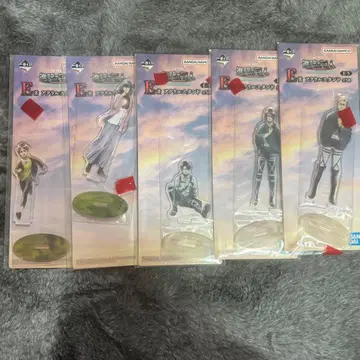 진격의 거인 제일복권 ~각자의 결의~ E상 아크릴 스탠드 컴프 세트