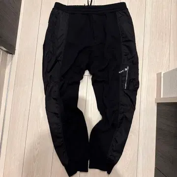 Alexander McQueen 블랙 조거 팬츠