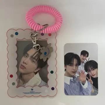 THE BOYZ 더보이즈 영훈 트레이딩 카드 홀더