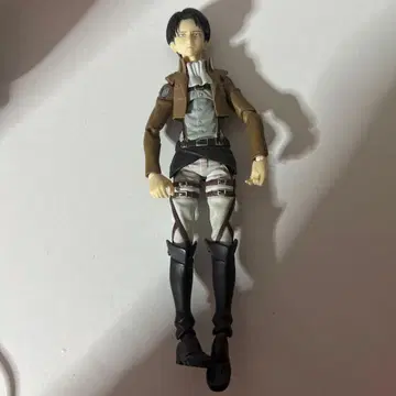 진격의 거인 리바이 figma 상자 부품 없음 피규어