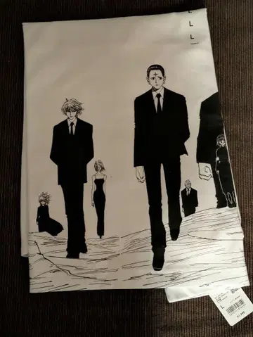 L 사이즈 미사용 새상품 헌터헌터 유니클로 UT 티셔츠 환영여단