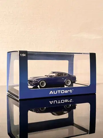 오토 아트 페어레이디 Z 1/64