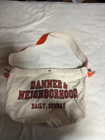 Danner & NEIGHBORHOOD 메신저 백