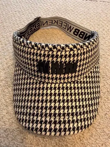 NBB 체크 무늬 바이저 모자