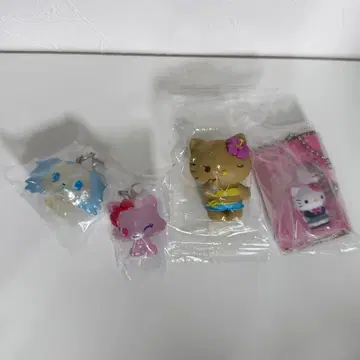 산리오 주얼펫 키티 메지루시 액세서리 가챠가챠 세트