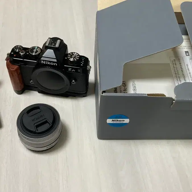 니콘 Zfc 카메라 + 16-50mm 렌즈