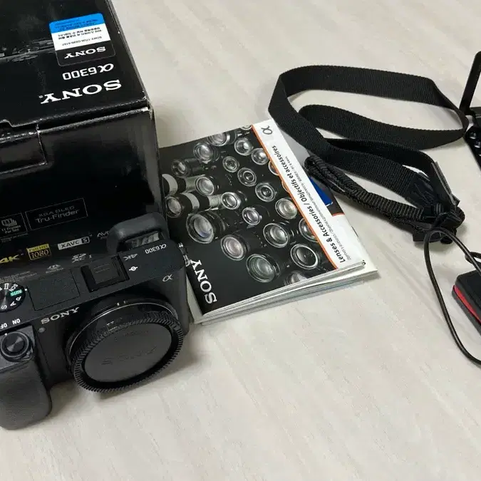 소니 알파 a6300 미러리스 카메라