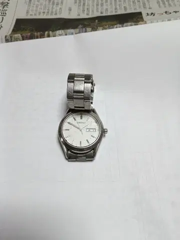 SEIKO 아날로그 손목시계 실버