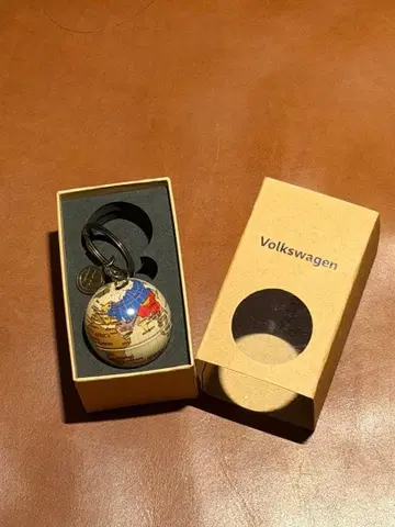 Volkswagen 지구본 키링