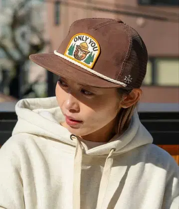 AMERICAN NEEDLE 메쉬 캡