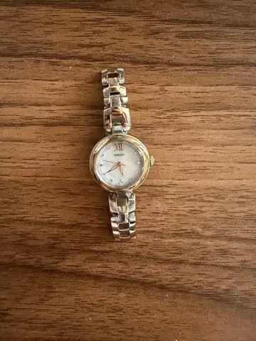 SEIKO 실버 시계
