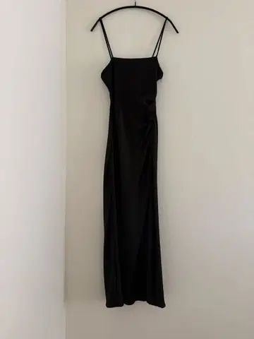 새상품 [ ZARA ] 새틴 사이드 개더 드레스 원피스