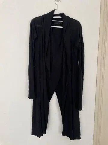 JULIUS 13SS 롱 가디건 블랙