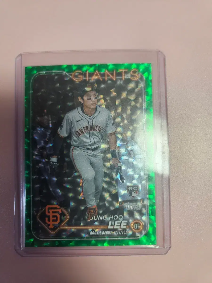 이정후 499장 한정 2024 Topps Green Foil 루키 카드