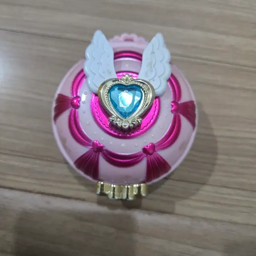 キャッチティーニッピングおもちゃファクト
