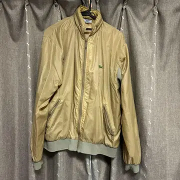 LACOSTE 베이지 점퍼