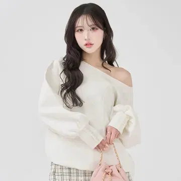 백리본 펄 그래픽 맨투맨 풀오버