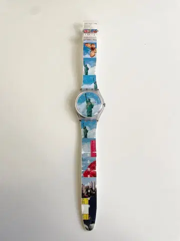 swatch MoMA 콜라보 요코오 타다노리 디자인