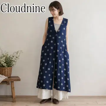 Cloudnine 린넨 혼방 베스트 원피스 도트 무늬 내추럴 롱