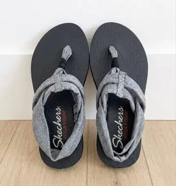 Skechers 플립플랍 그레이 M