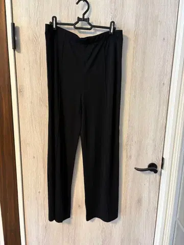 새상품급 레오나르 블랙 와이드 팬츠