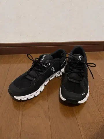 On Cloud5 블랙 24.5cm 스니커즈 블랙 경량
