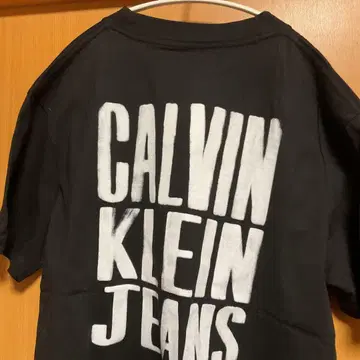 Calvin Klein Jeans 블랙 T셔츠 L