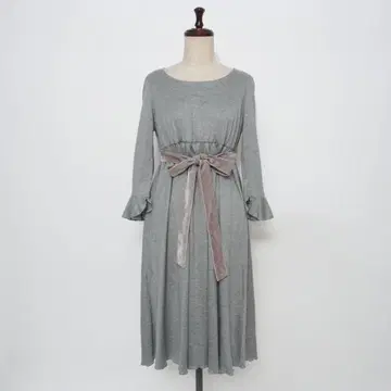 새상품급 뮤제 드 우지 엠파이어 원피스 그레이 사이즈 40*ND967