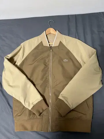 LACOSTE 리버서블 봄버 자켓 US M 브라운 베이지