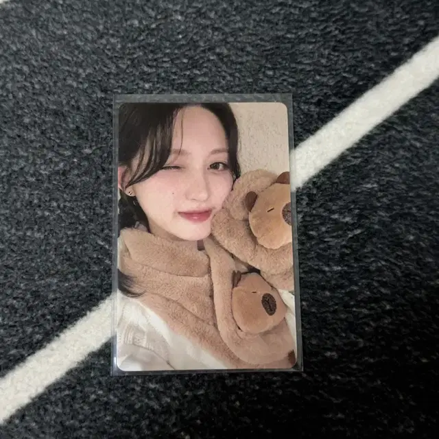 아이브 가을 스위치 이즈위 미공포 포카 카피바라