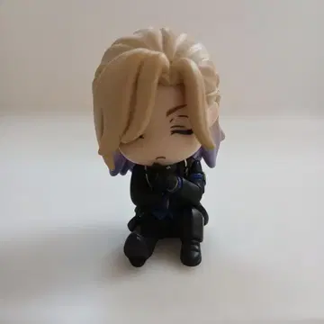 Twisted Wonderland 어깨 쿵 Fig. 빌 셰인하이트