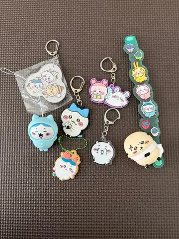 치이카와 가챠가챠 8종 세트 토끼 하치와레 랏코 모몽가 헌책방