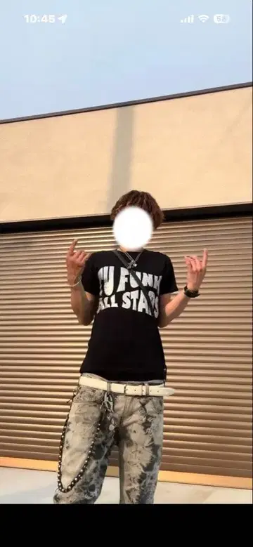 아오토 군 착용 T셔츠 archive swag