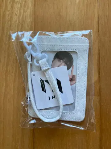 오자키 타쿠미*패스 케이스 INI