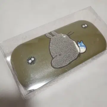 이웃집 토토로 자수 안경 케이스 돌아보는 토토로 지브리