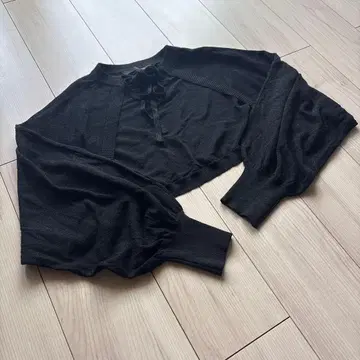 Heather 라메 블랙 볼레로 가디건 프리 사이즈
